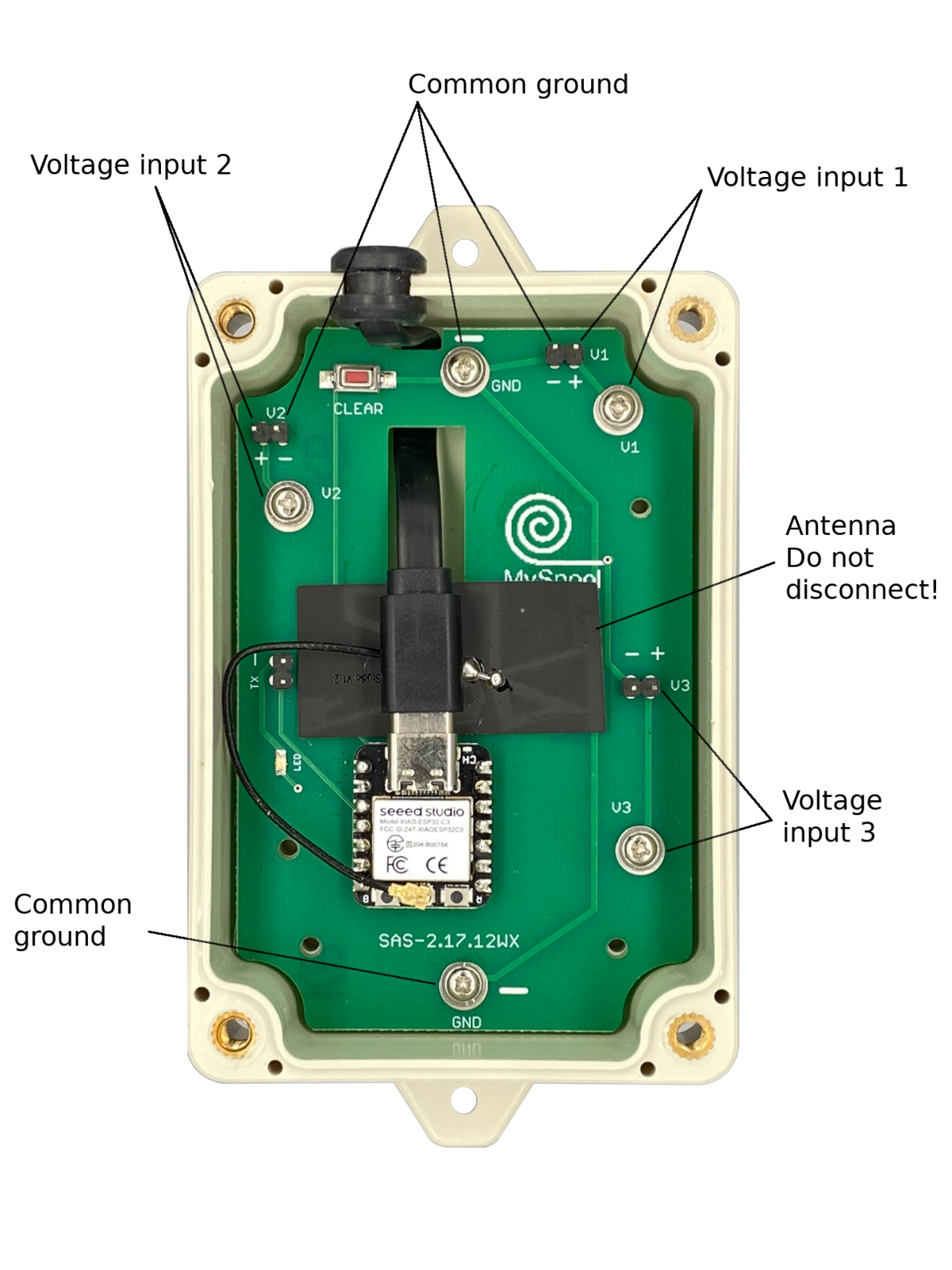 DC voltage monitor with alert notifications, A/C powered